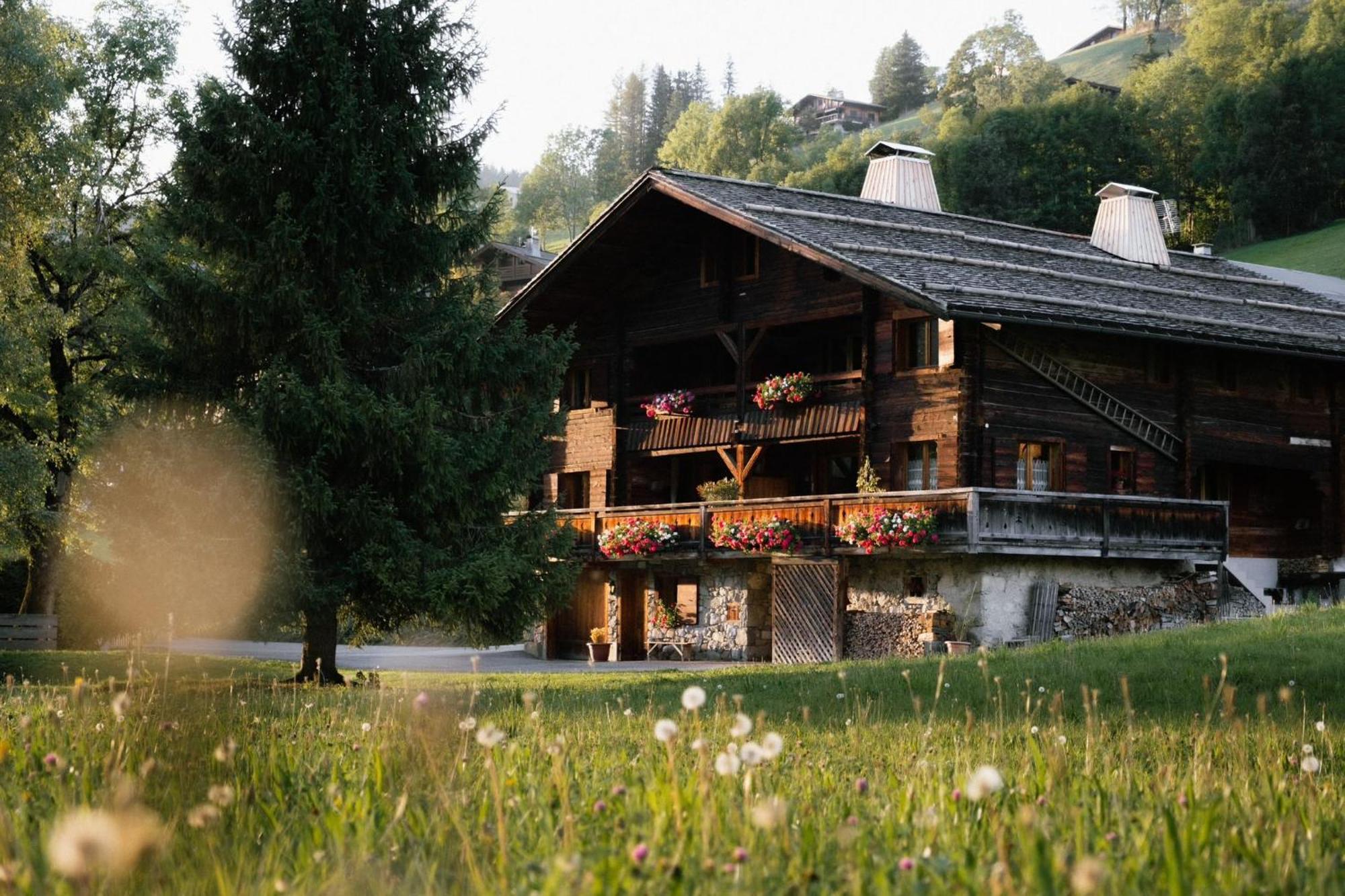 La Ferme Du Var Clusaz Zewnętrze zdjęcie